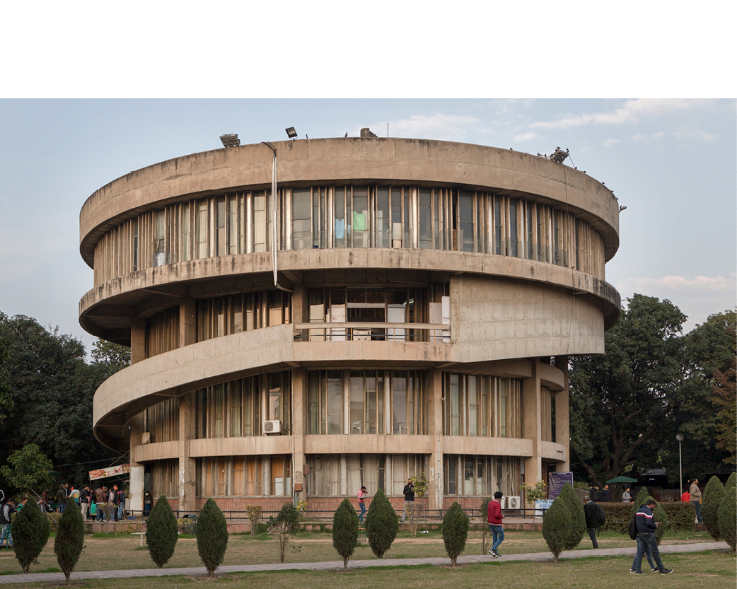 FAFotografiadellArchitettura_RobertoConte_SguardiContemporanei2021