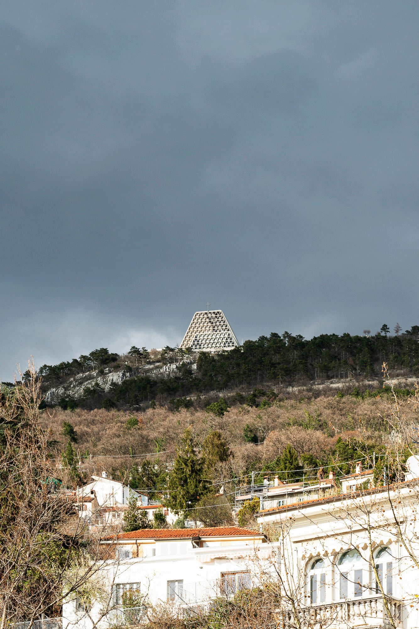 © FA — Fotografia dell'Architettura | Elisa Ceretta e Nicolò Carlon, Santuario di Monte Grisa