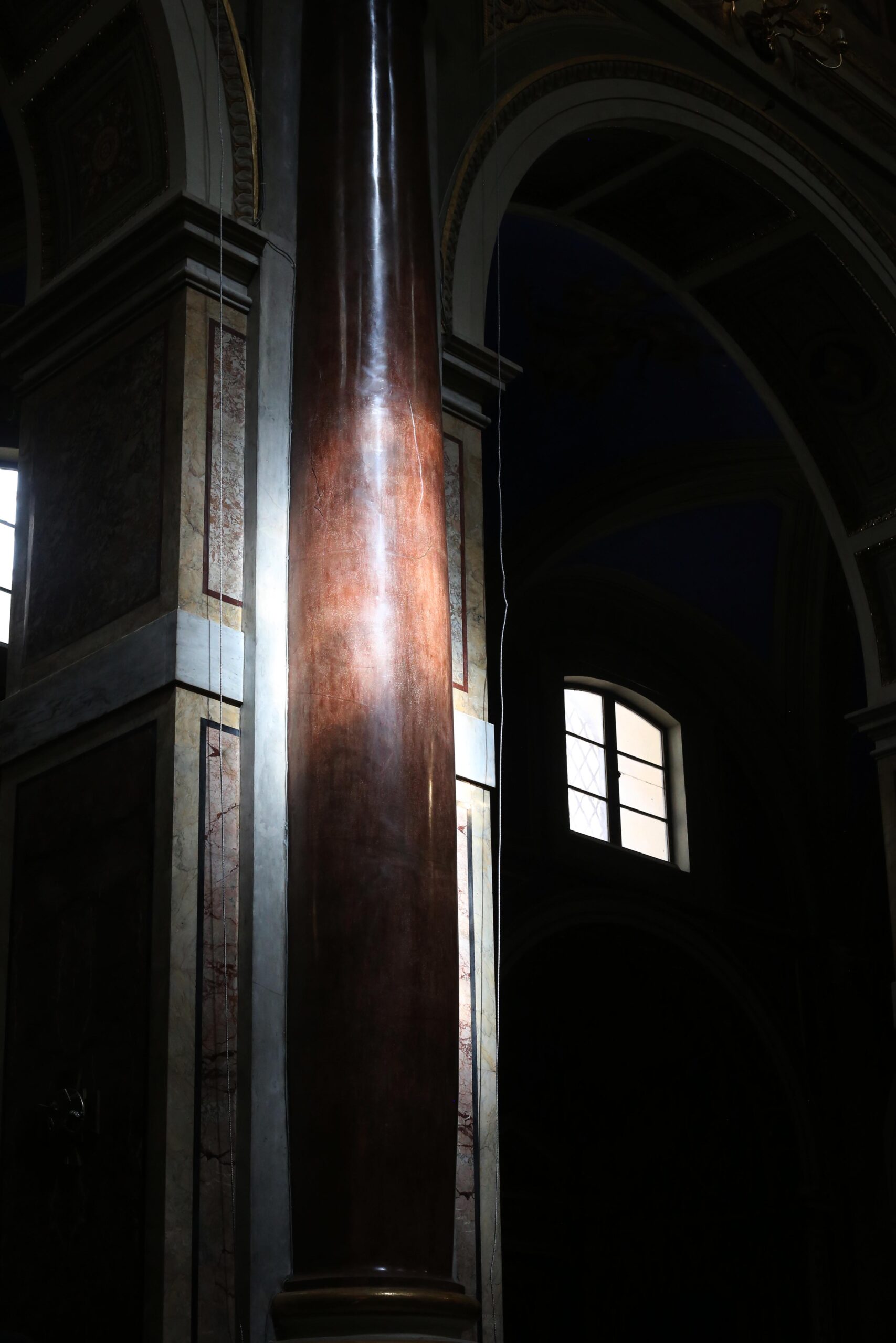 © FA — Fotografia dell'Architettura, Almanac 2024, Tagli luminosi, Giulia Pucciarelli